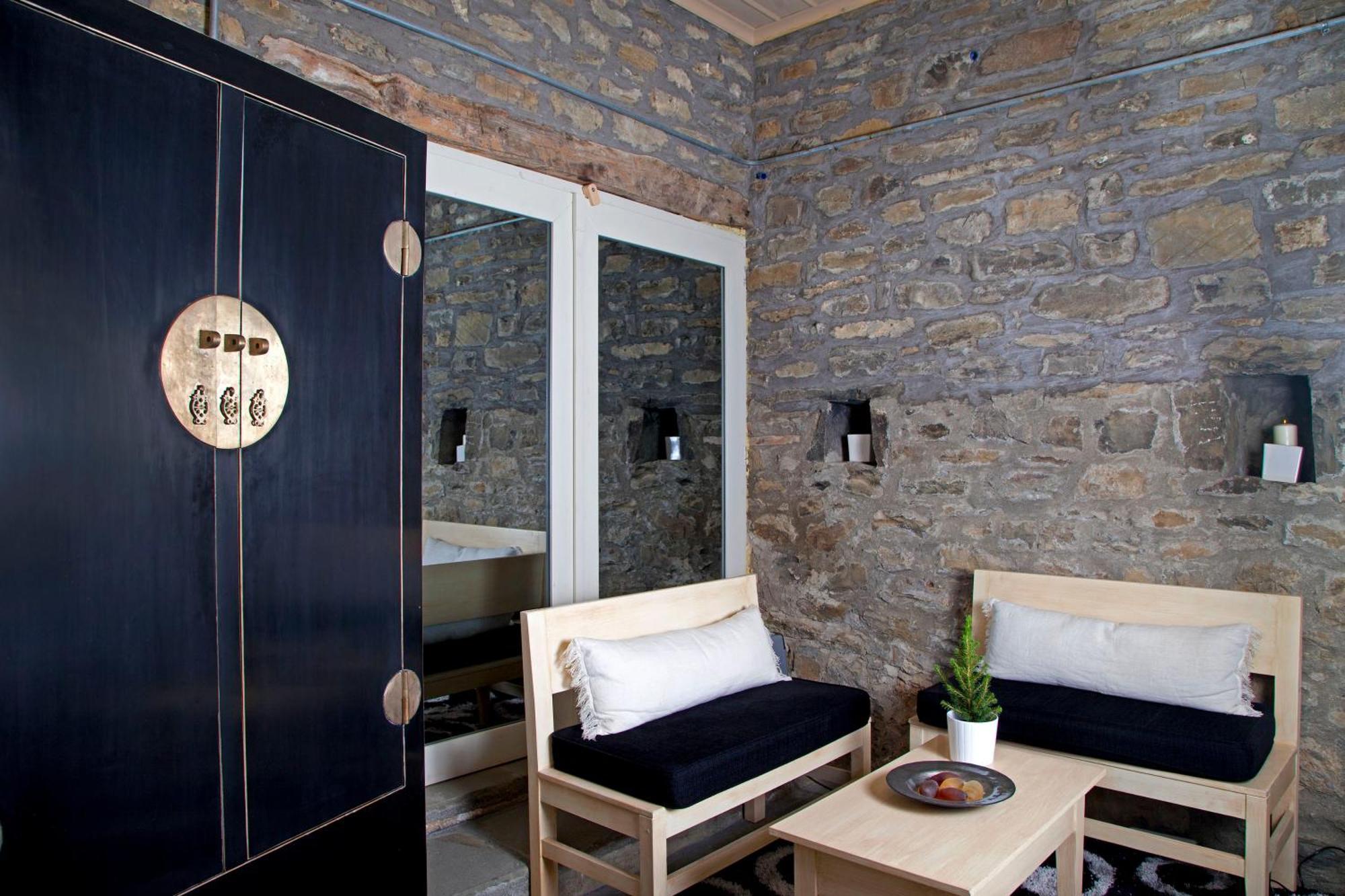 Mikro Papigo 1700 Hotel & Spa Buitenkant foto